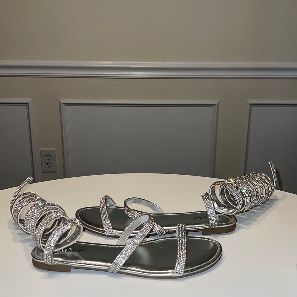 Rhinestone wrap up the leg Sandals
